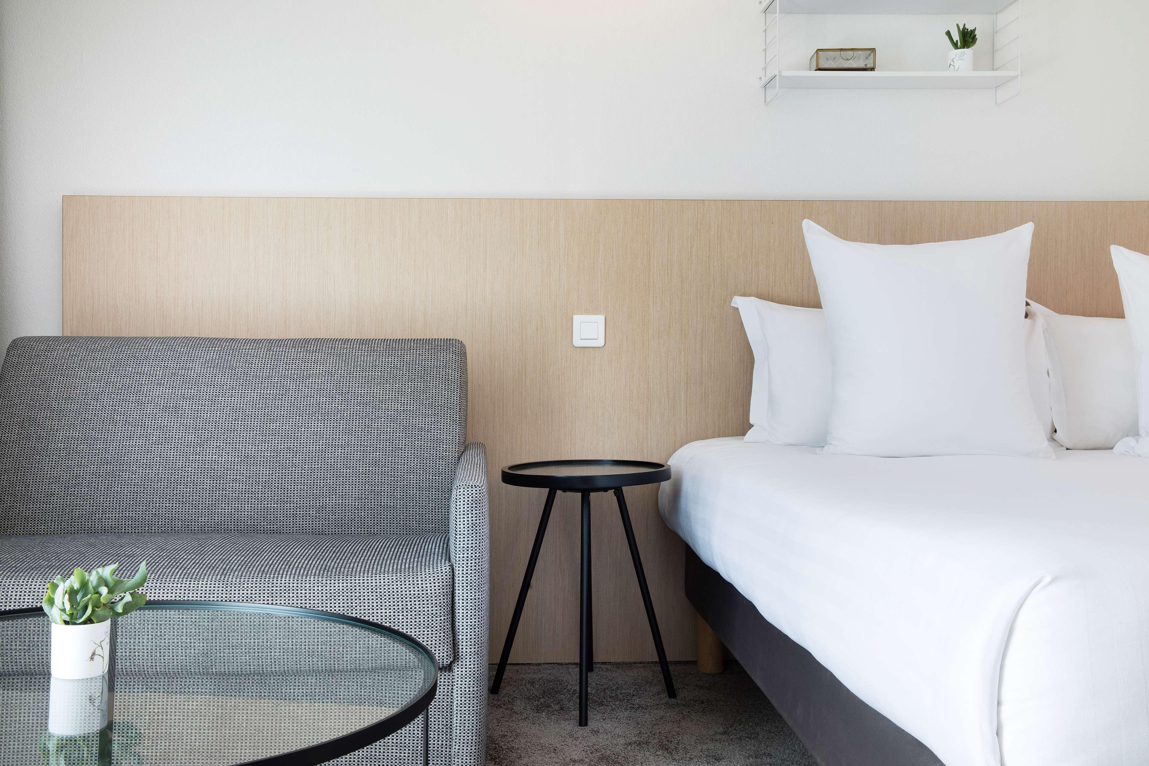 Best Western Plus Hotel Les Rives Du Ter Лармор-Плаж Экстерьер фото