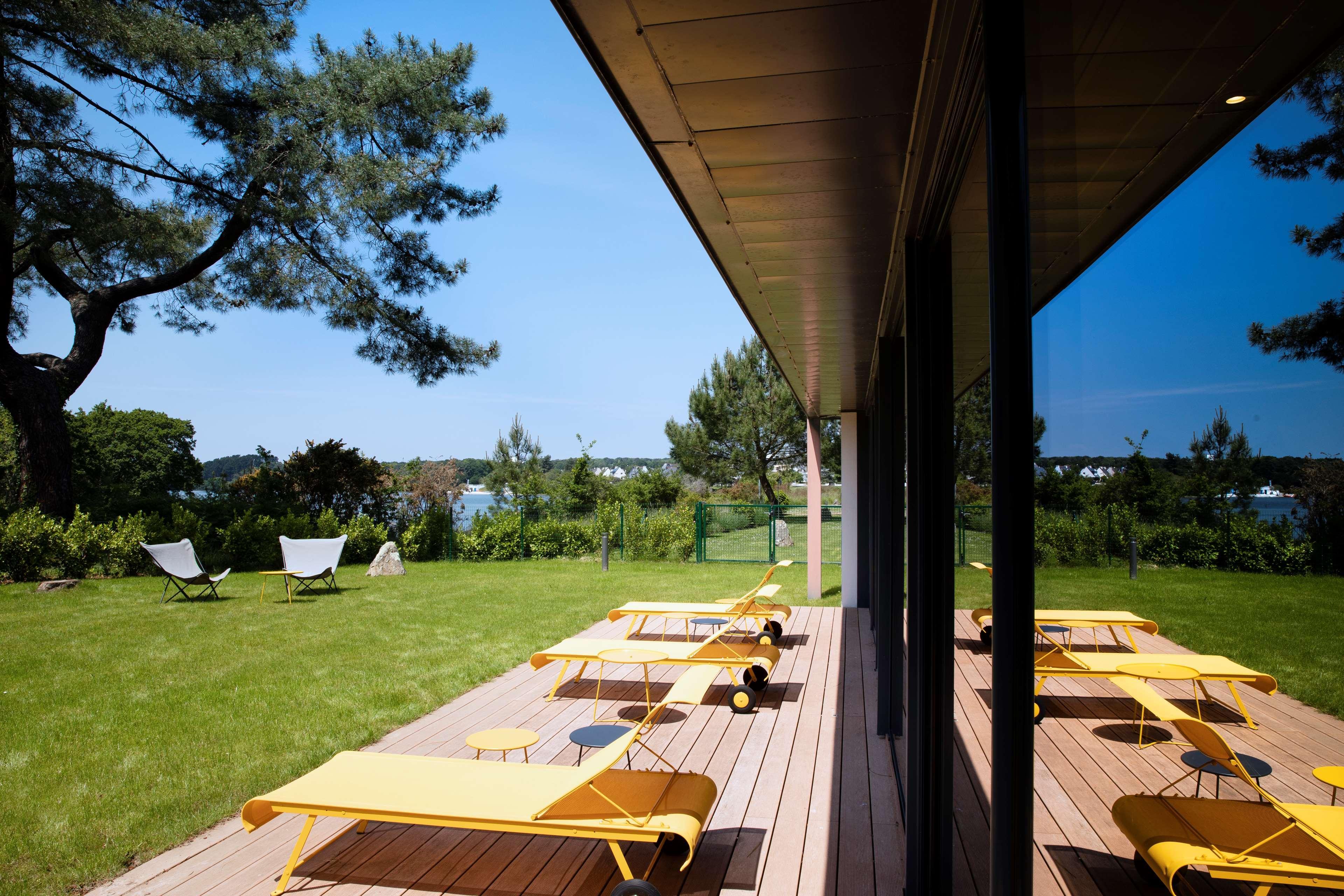 Best Western Plus Hotel Les Rives Du Ter Лармор-Плаж Экстерьер фото