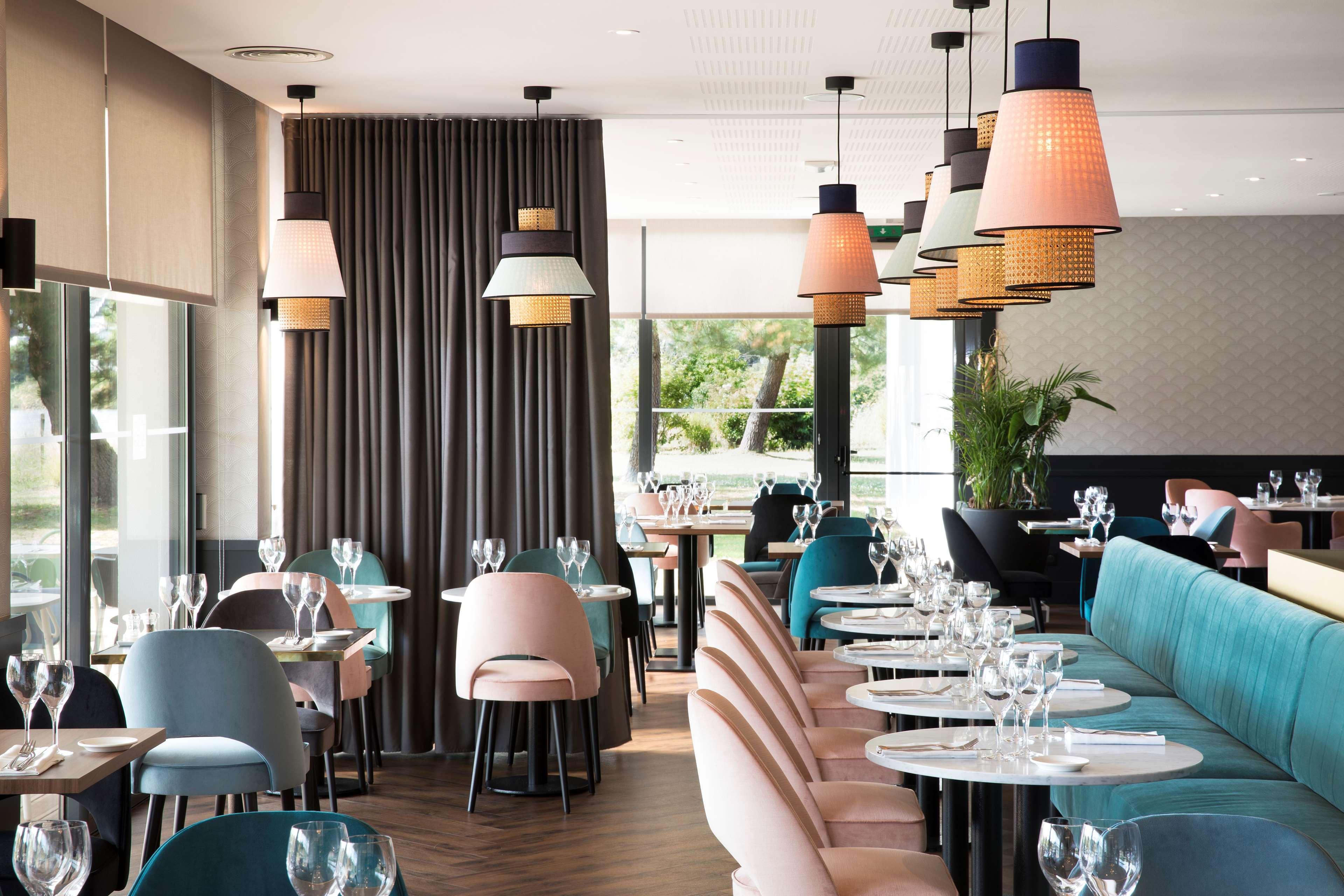 Best Western Plus Hotel Les Rives Du Ter Лармор-Плаж Экстерьер фото